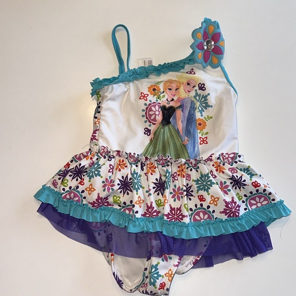 4T Bathing suit Lot - Picture 7 of 8